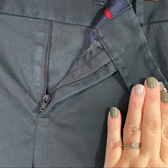 Banana Republic Hampton Sateen Black Cropped Pants - Picture 4 of 10